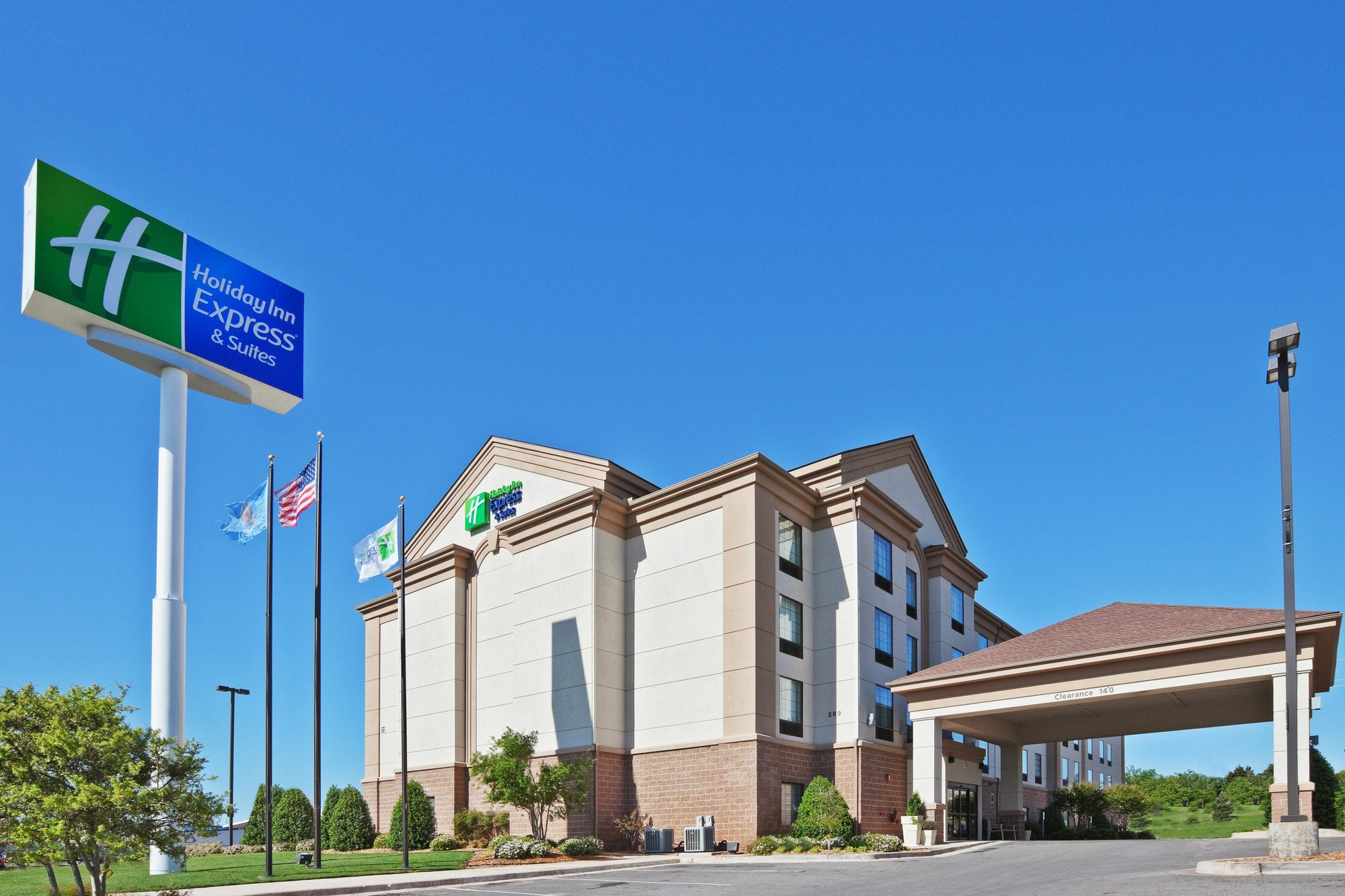 Holiday Inn Express Hotel & Suites Lawton-Fort Sill By Ihg Bagian luar foto