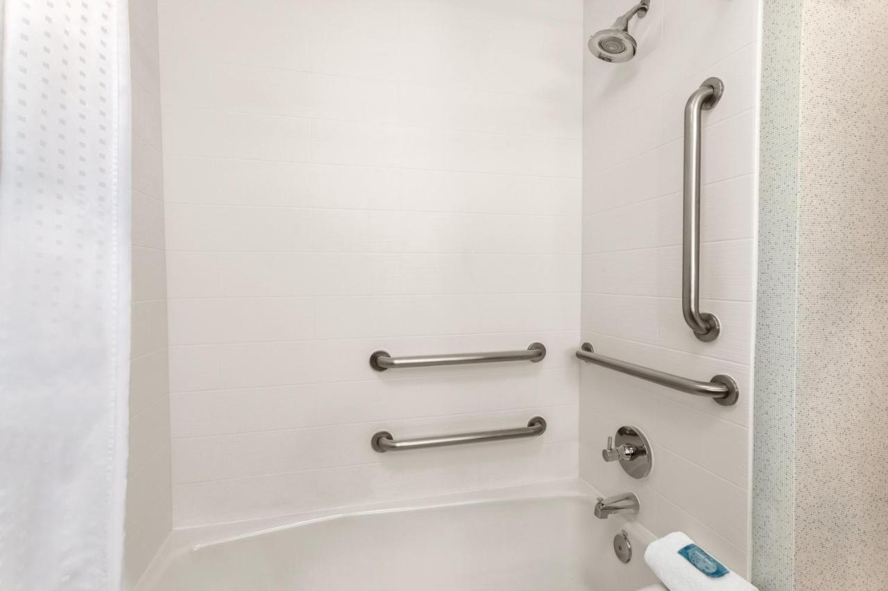 Holiday Inn Express Hotel & Suites Lawton-Fort Sill By Ihg Bagian luar foto